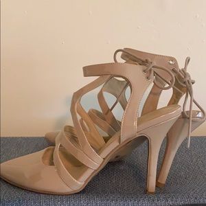 Tan heel that ties in the back